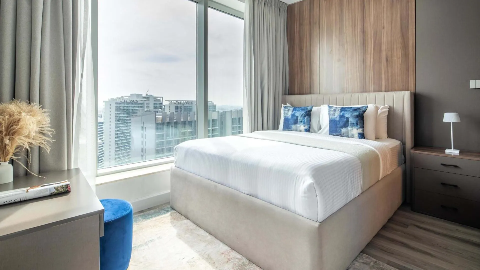 Frank Porter - Burj Views Central Tower Dubai 0*,  United Arab Emirates
